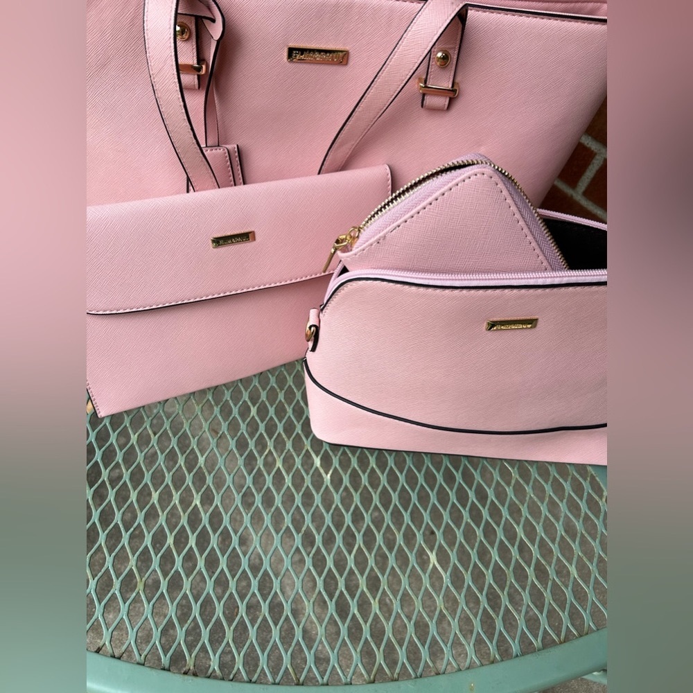 Elim &Paul 4 piece set